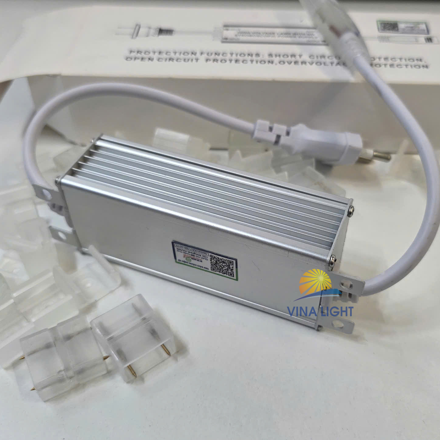 Bộ đổi nguồn DC LED dây 12W không nháy KingLED - Ảnh 2